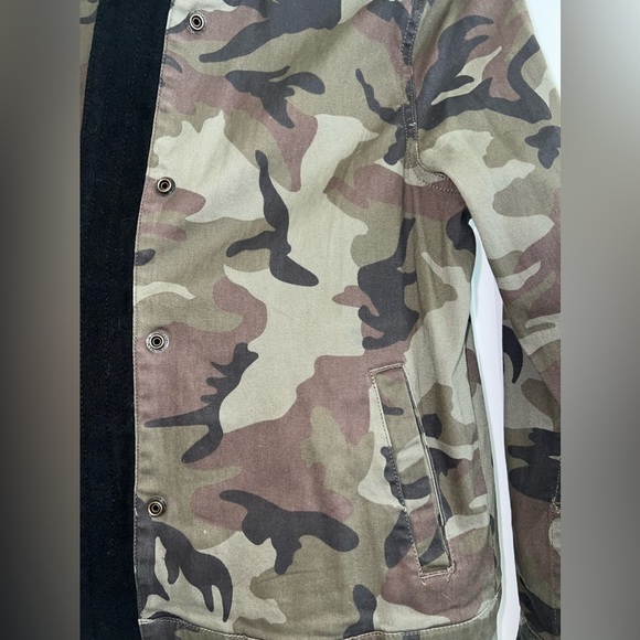 SANCTUARY Camouflage SNAP FRONT JACKET - Picture 2 of 9